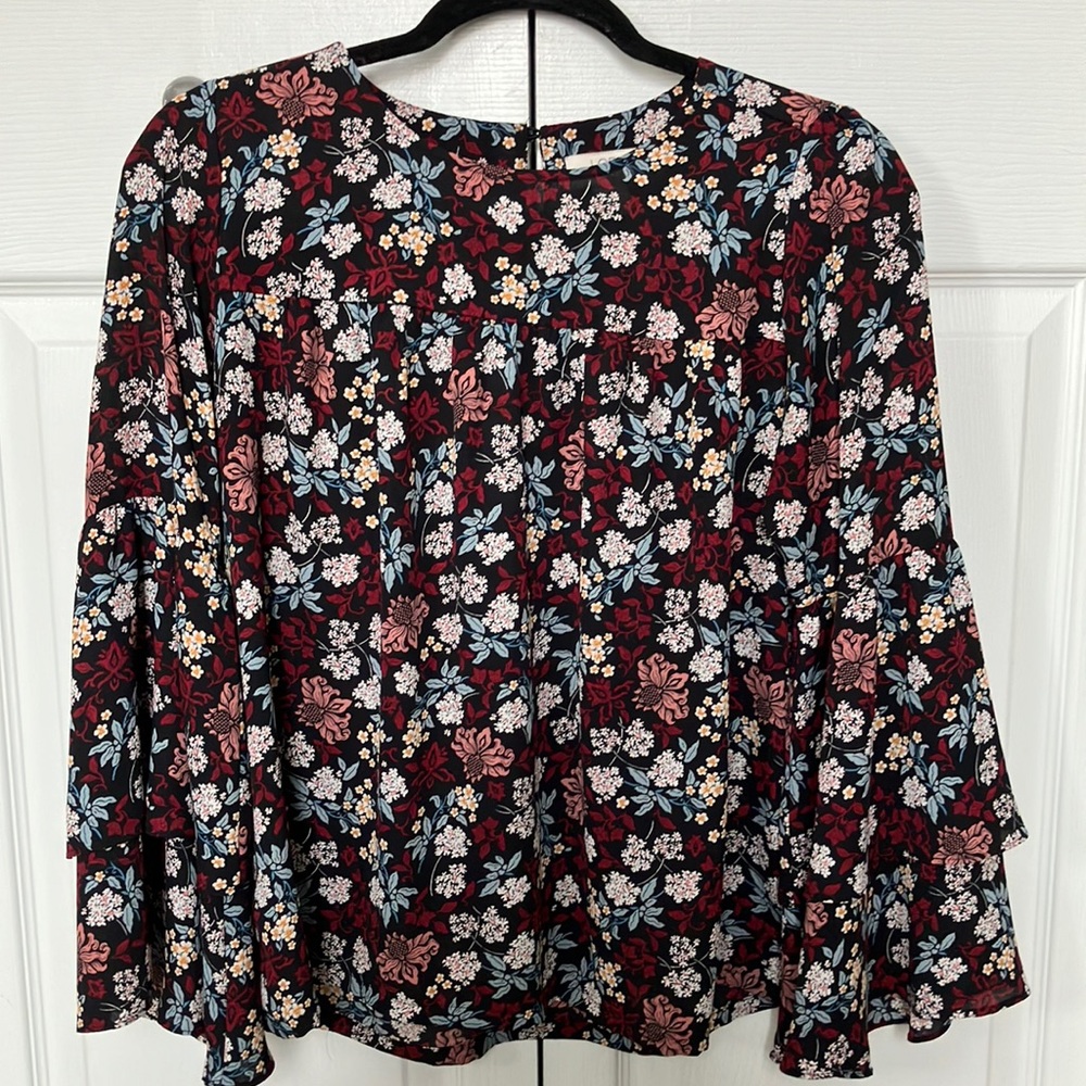 LOFT floral bell sleeve blouse.